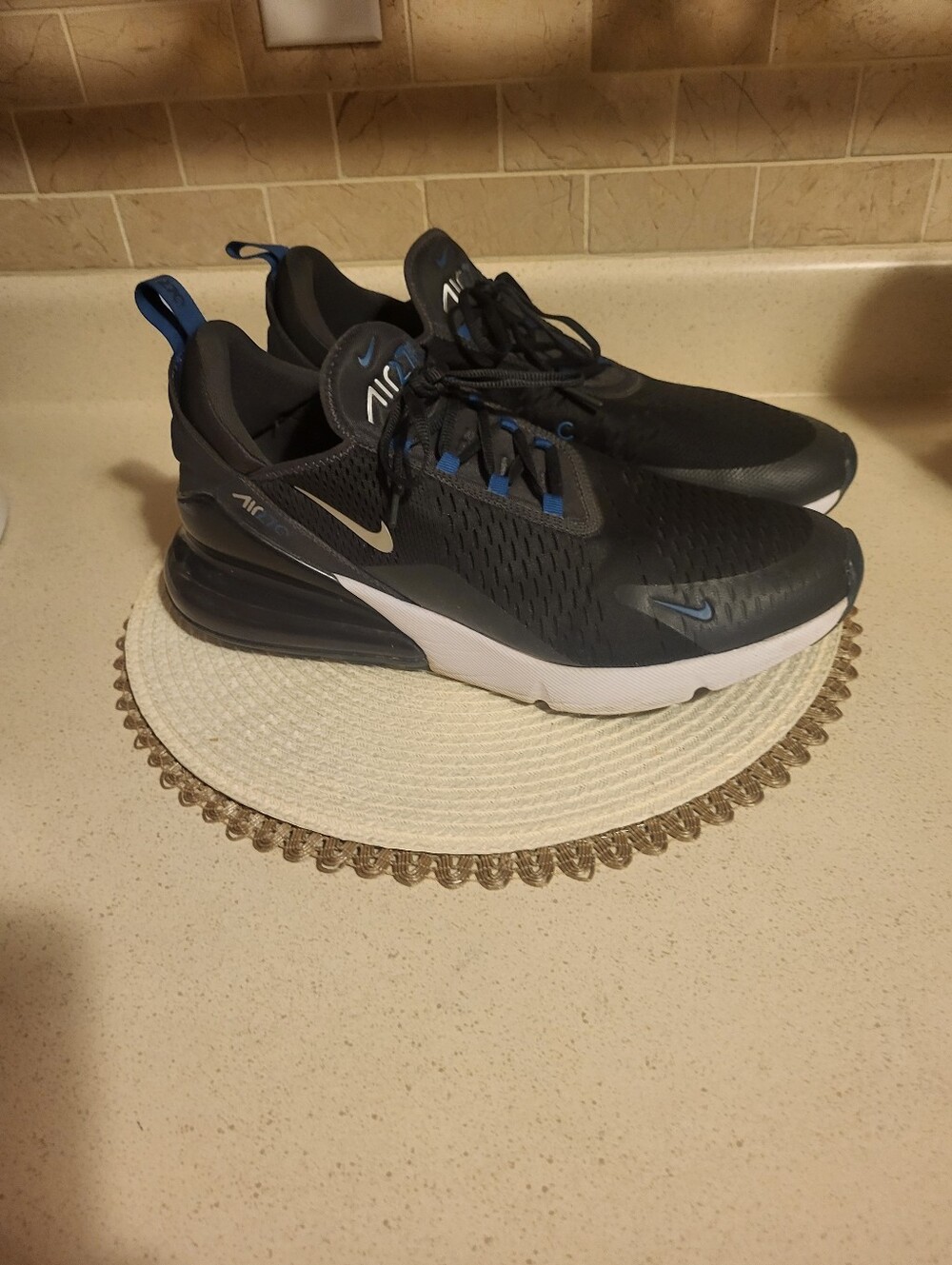 Nike Air Max 270 FVO380-001 Men's Black/Blue Athletic Sneakers Sz. 14